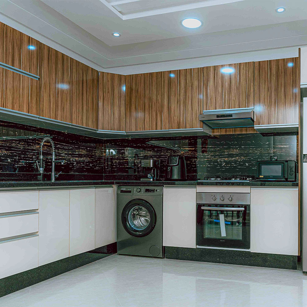 Warm welcome area with traditional Moroccan hospitality and elegant design – Golden Sky Home Béni Mellal